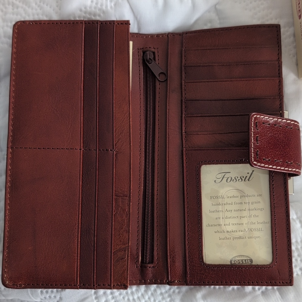 💥Fossil Set💥 - Rich Burgundy Pebbled Leather Hobo Bag & Kiss Lock Wallet Set - Picture 13 of 15